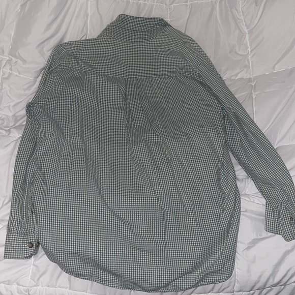 Light green and white plaid flannel - Picture 3 of 3